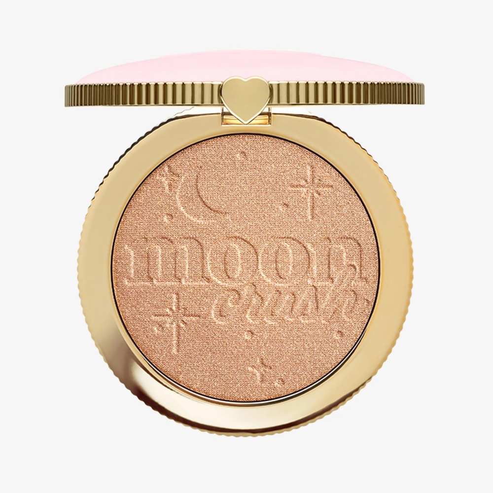 Too Faced Moonlit Glow Highlighter Compact - Summer Moon